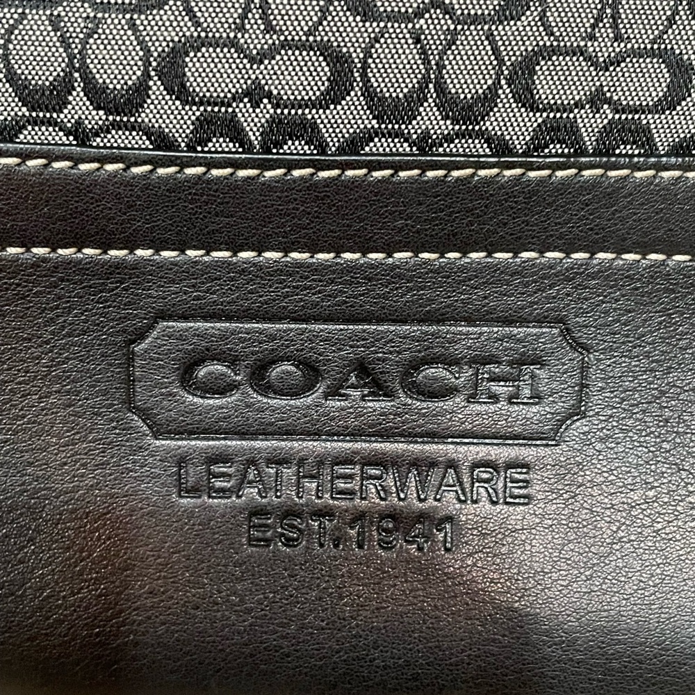 Authentic Coach Handbag - Picture 4 of 7
